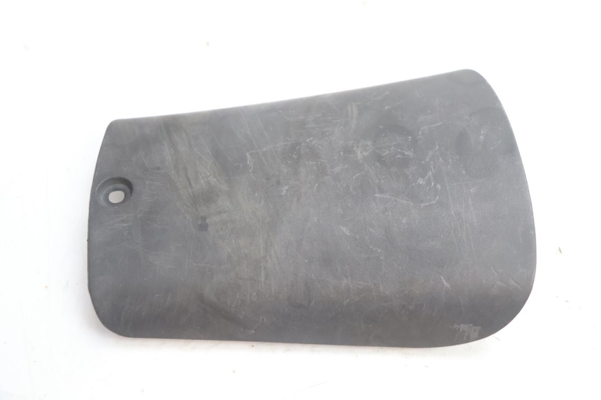 photo de BATTERY COVER PEUGEOT TKR TREKKER FURIOUS 50 (2005 - 2014) - Component detail