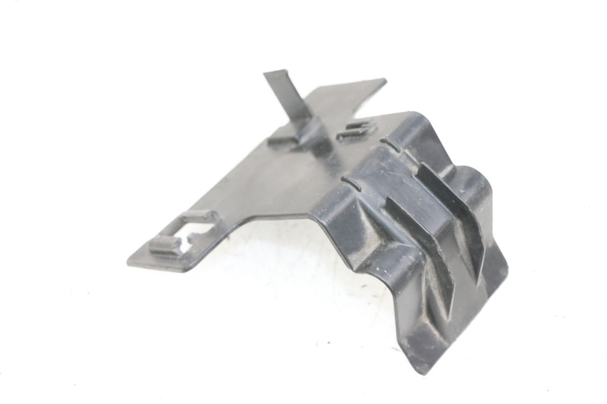 photo de BATTERY COVER YAMAHA X-MAX XMAX 125 (2010 - 2013) - Alternative perspective