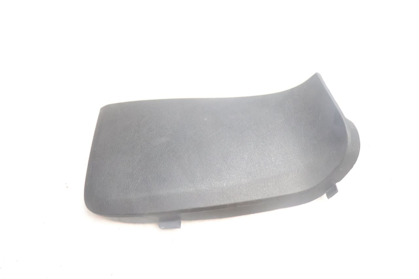 photo de BATTERY COVER YAMAHA XMAX X-MAX 125 (2006 - 2009) - Component detail
