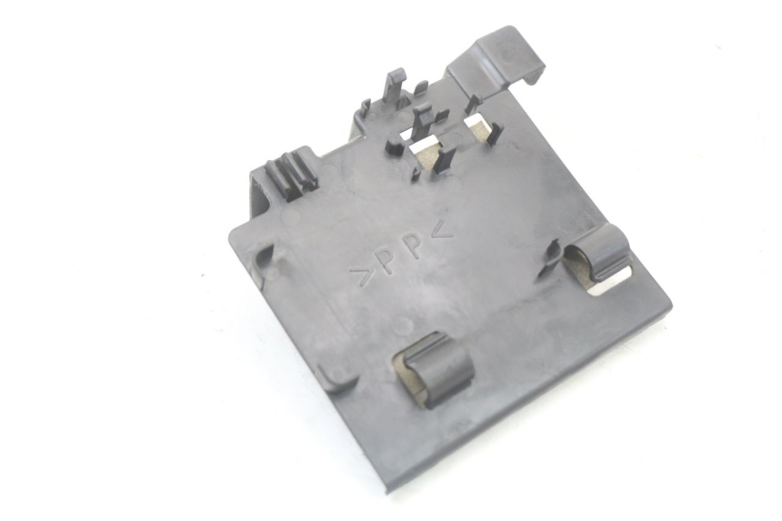 photo de BATTERY COVER YAMAHA XVS DRAG STAR DRAGSTAR 650 (1997 - 2007) - Alternative perspective