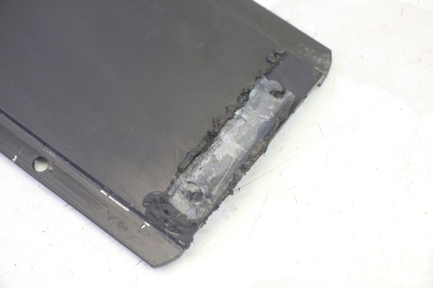 photo de BATTERY COVER MOOVWAY Z8 1 - Zoom on usage condition