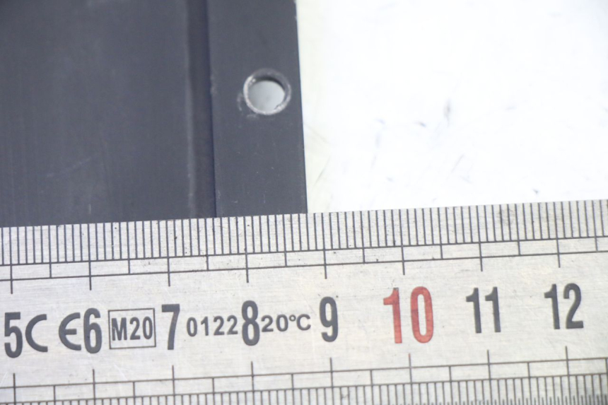 photo de BATTERY COVER MOOVWAY Z8 1 - Fixing points details