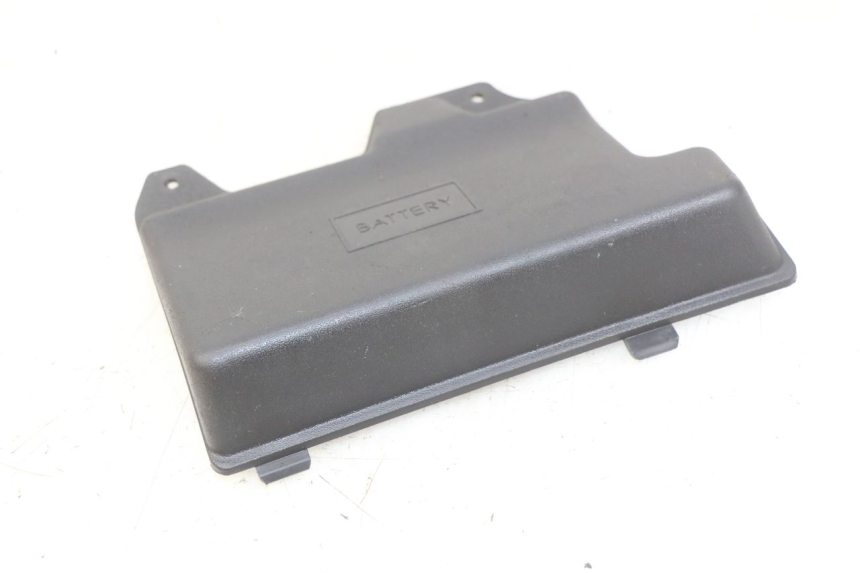 photo de BATTERY COVER PIAGGIO ZIP 4T 50 (2018 - 2020) - Zoom on usage condition