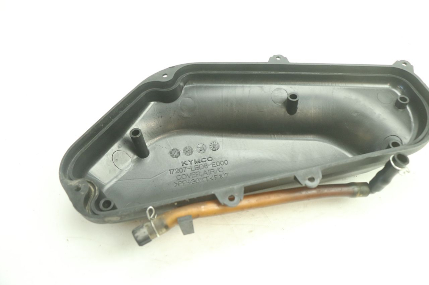 photo de BOX FILTER COVER KYMCO AGILITY 4T 50 (2018 - 2022) - Alternative perspective