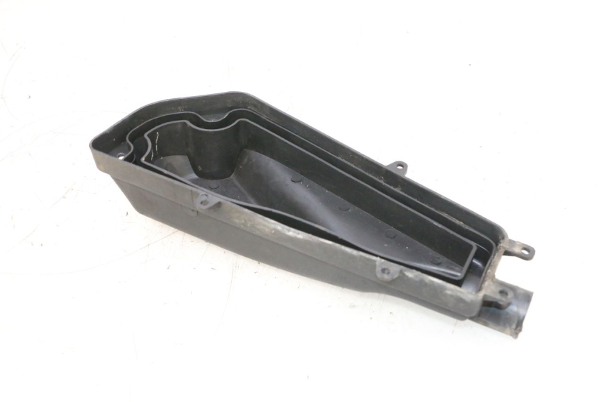 photo de BOX FILTER COVER KEEWAY F-ACT FACT EVO 50 (2020 - 2026) - Zoom on usage condition