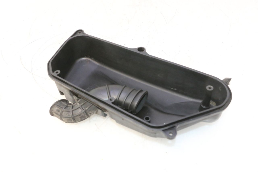 photo de BOX FILTER COVER HONDA FES PANTHEON 125 (2003 - 2007) - Component detail
