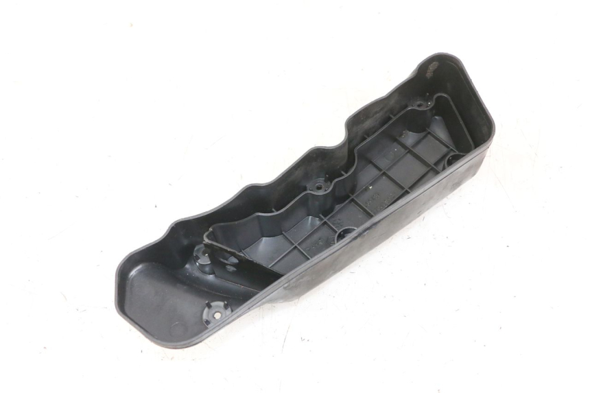 photo de BOX FILTER COVER GILERA STALKER 50 (1997 - 2005) - Zoom on usage condition