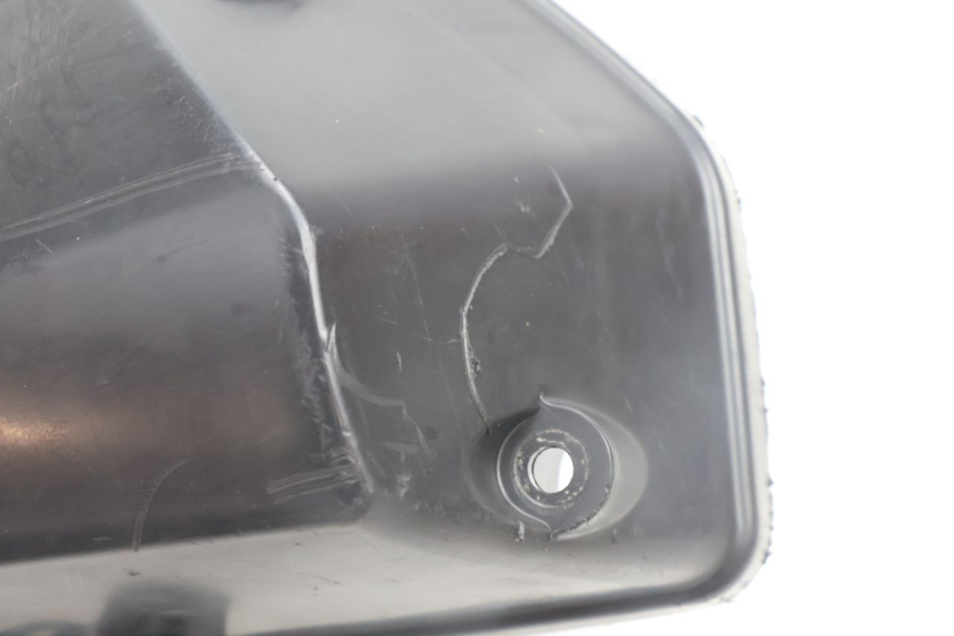 photo de BOX FILTER COVER TNT MOTOR ROMA 10' 4T 50 (2007 - 2018) - Technical close-up