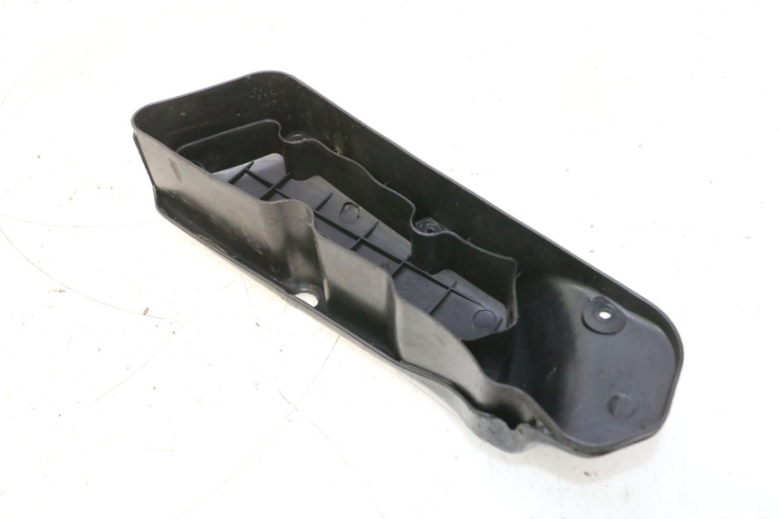 photo de BOX FILTER COVER APRILIA SR 2T 50 (2012 - 2017) - Zoom on usage condition