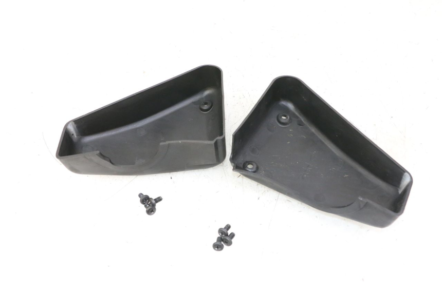 photo de BOX FILTER COVER YAMAHA FZS FAZER 600 (2001 - 2003) - Component detail