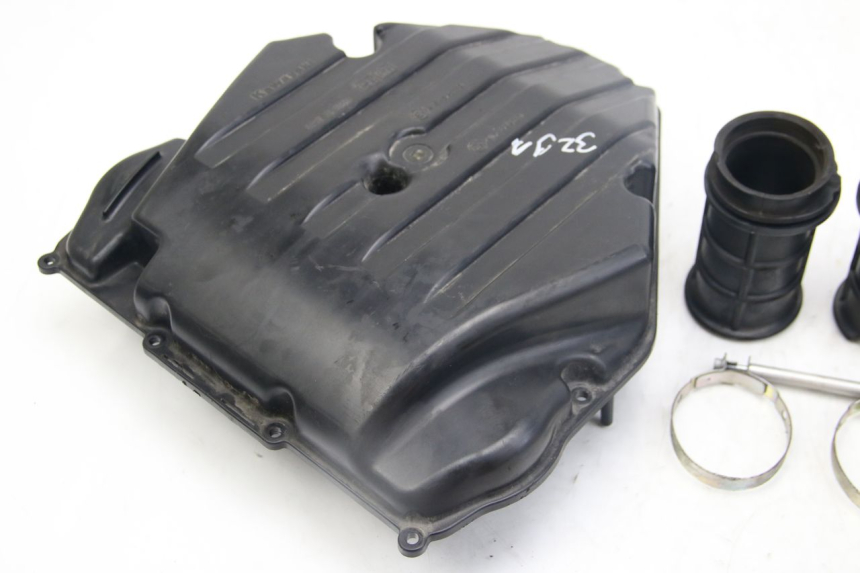 photo de AIRBOX COVER KAWASAKI Z ABS 1000 (2014 - 2020) - Surface and material condition