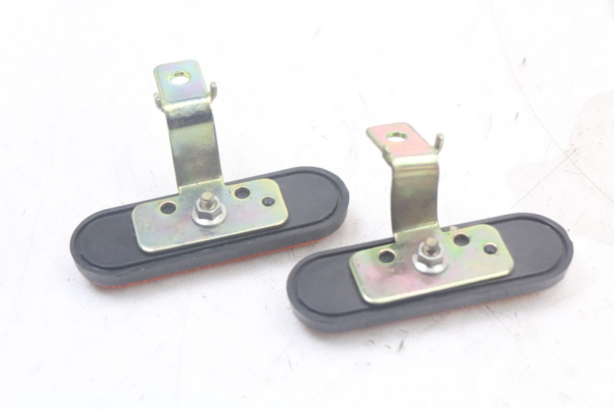 photo de SIDE FRAME COVER KYMCO AGILITY 4T 50 (2018 - 2022) - Zoom on usage condition