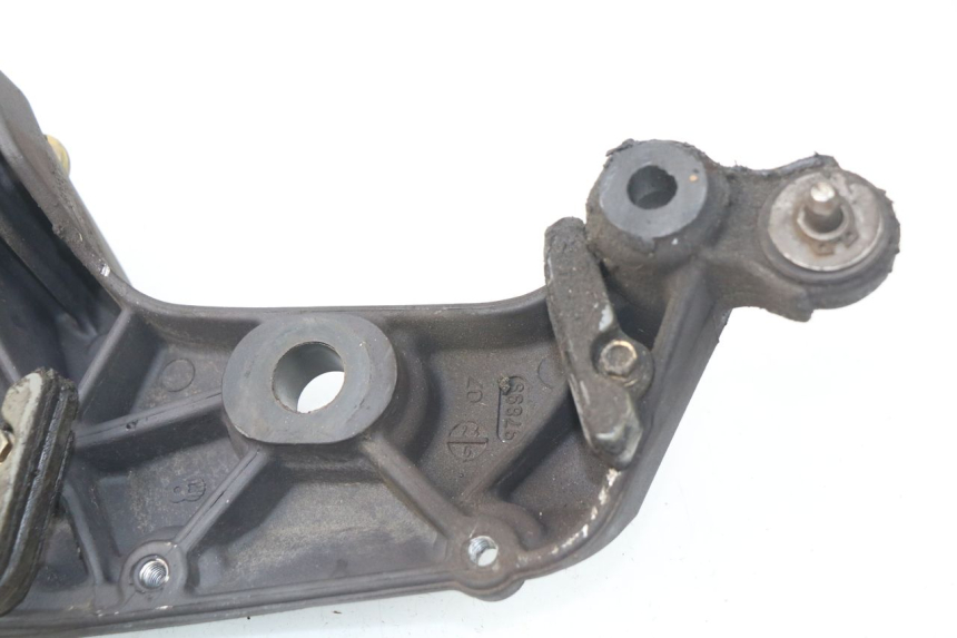 photo de FRAME COVER MV AGUSTA BRUTALE R WALLY 910 (2008 - 2008) - Alternative perspective