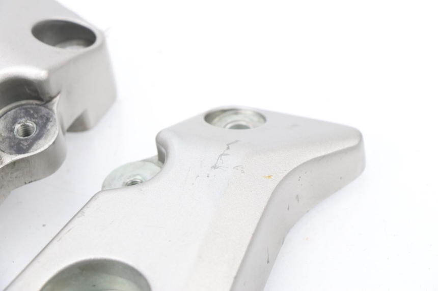 photo de FRAME COVER HONDA CBF 500 (2004 - 2007) - Alternative perspective