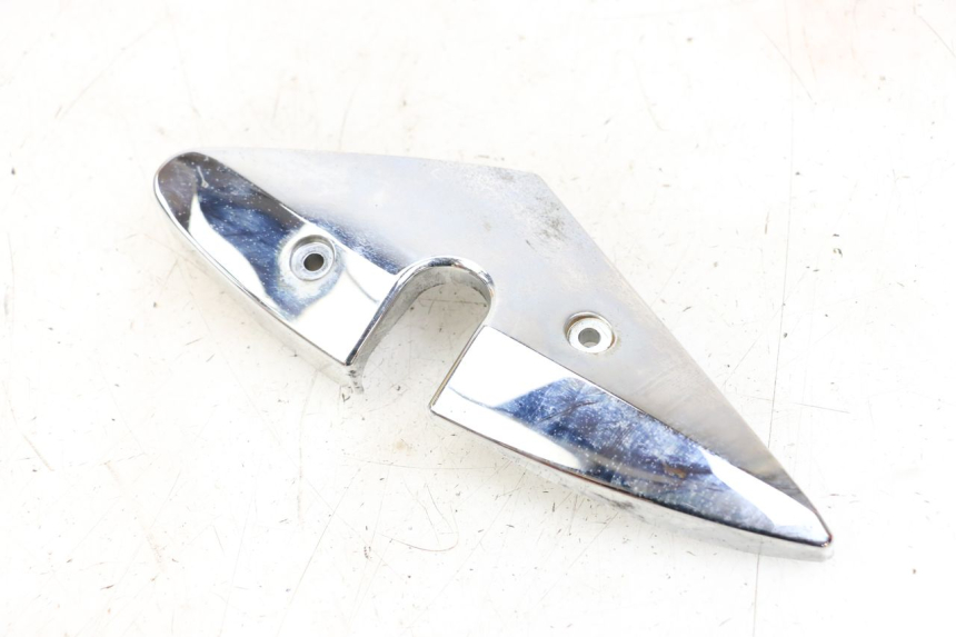 photo de Right side lateral frame cover HYOSUNG GV AQUILA 125 (2000 - 2009) - Technical close-up