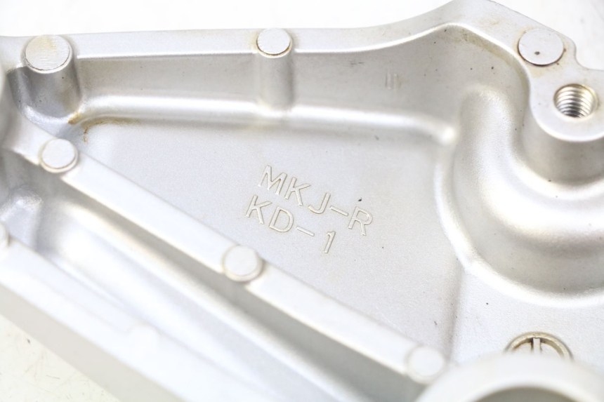 photo de RIGHT SIDE LATERAL FRAME COVER HONDA CB R 1000 (2018 - 2023) - Alternative perspective