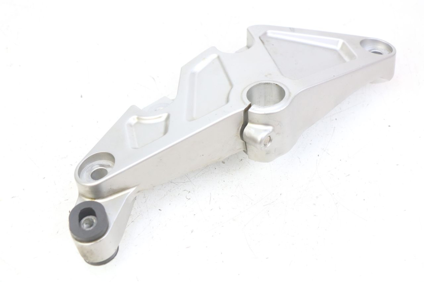 photo de RIGHT SIDE LATERAL FRAME COVER HONDA CB R 1000 (2018 - 2023) - Product overview