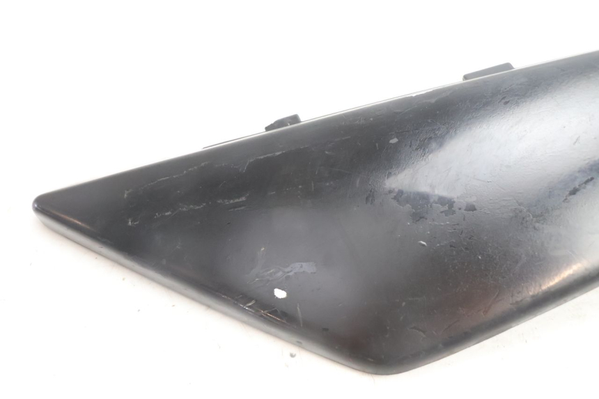 photo de RIGHT SIDE FRAME COVER MBK DAKOTA 50 (2003 - 2008) - Component detail