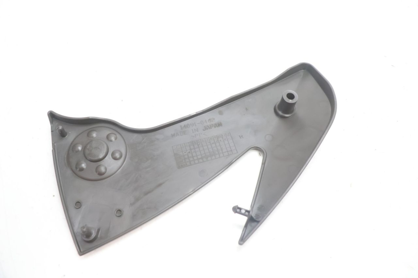 photo de RIGHT SIDE FRAME COVER KAWASAKI ER-6 ER6 N 650 (2005 - 2009) - Alternative perspective