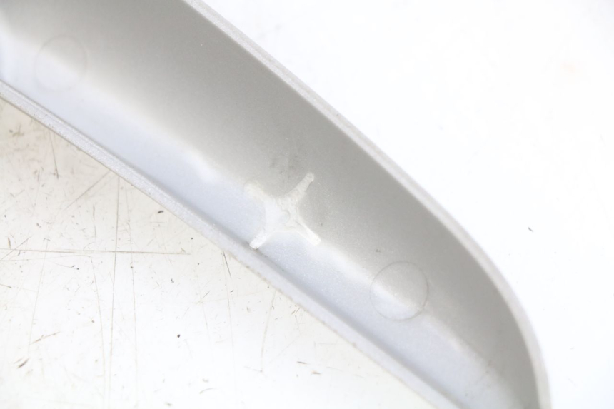 photo de RIGHT SIDE LATERAL FRAME COVER PIAGGIO FLY 2T 50 (2004 - 2017) - Alternative perspective