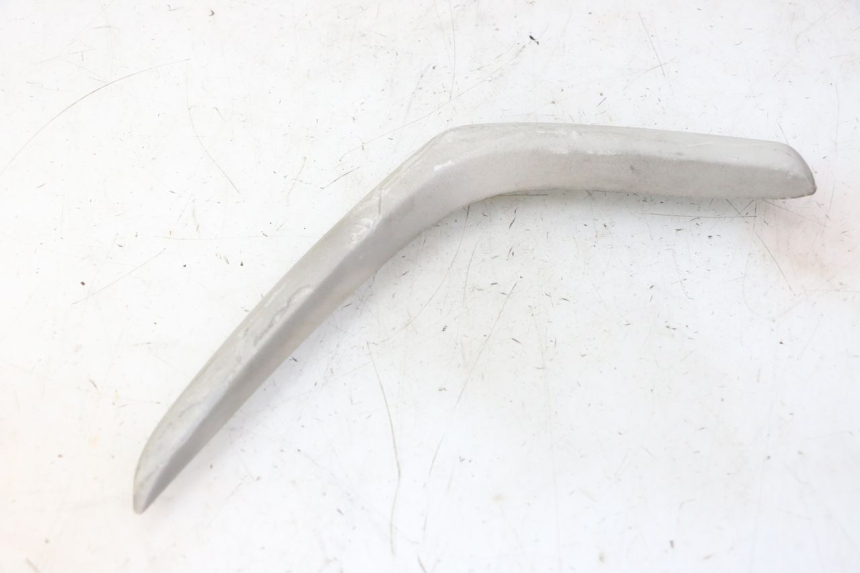 photo de RIGHT SIDE LATERAL FRAME COVER PIAGGIO FLY 2T 50 (2004 - 2017) - Component detail