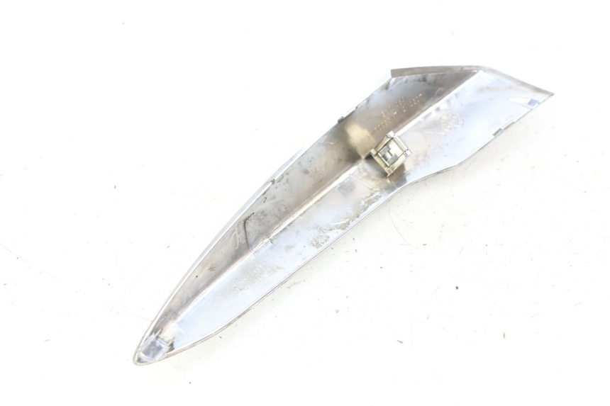 photo de RIGHT SIDE LATERAL FRAME COVER PIAGGIO LIBERTY IGET S 125 (2016 - 2020) - Alternative perspective