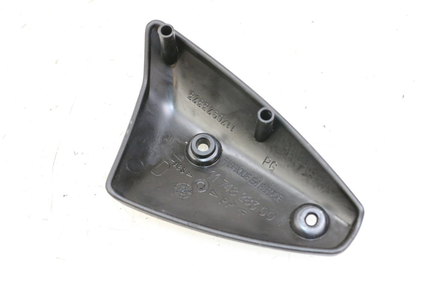 photo de RIGHT SIDE LATERAL FRAME COVER PEUGEOT TKR TREKKER FURIOUS 50 (2005 - 2014) - Component detail