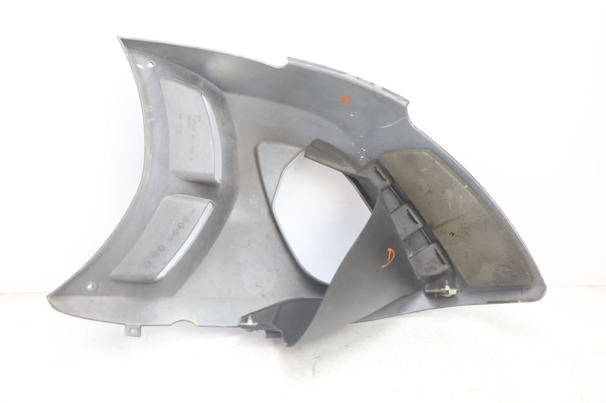 photo de RIGHT SIDE FRAME COVER CAN-AM SPYDER RS 1000 (2008 - 2012) - Alternative perspective