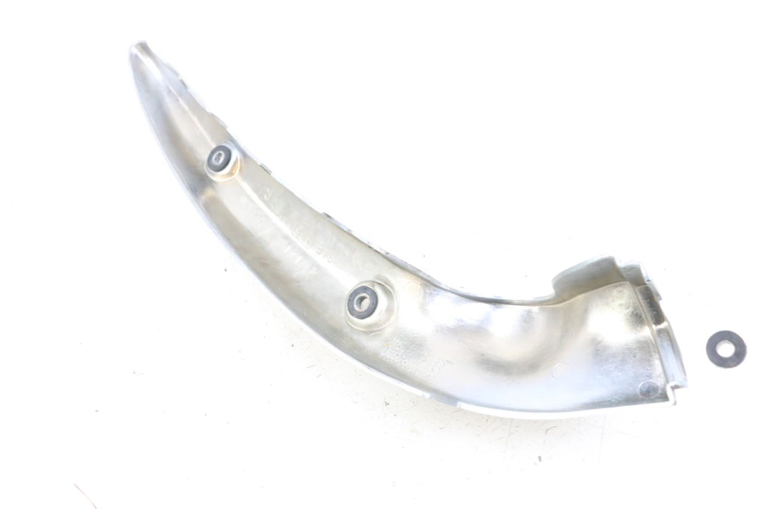 photo de Right side lateral frame cover SUZUKI VL INTRUDER 125 (2004 - 2007) - Component detail