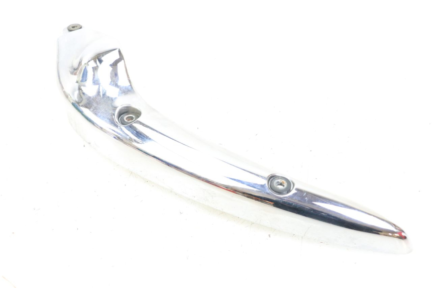 photo de Right side lateral frame cover SUZUKI VL INTRUDER 125 (2004 - 2007) - Technical close-up