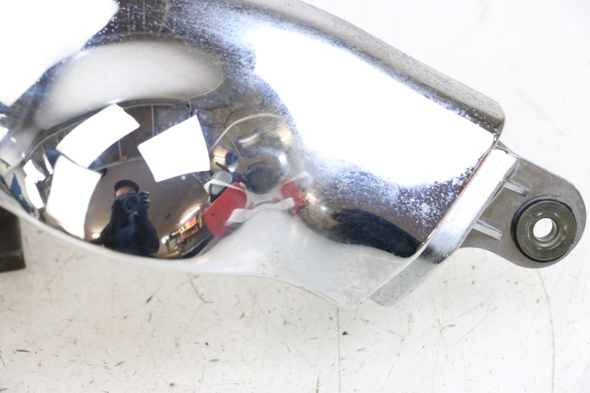 photo de Right side lateral frame cover SUZUKI VL INTRUDER 125 (2004 - 2007) - Surface and material condition