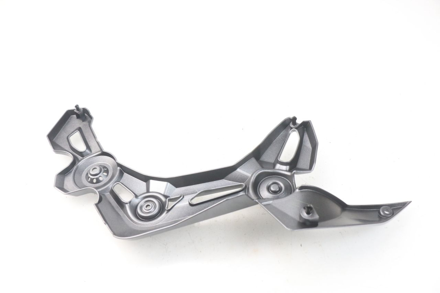 photo de RIGHT SIDE FRAME COVER KAWASAKI Z Z900 900 (2017 - 2019) - Zoom on usage condition