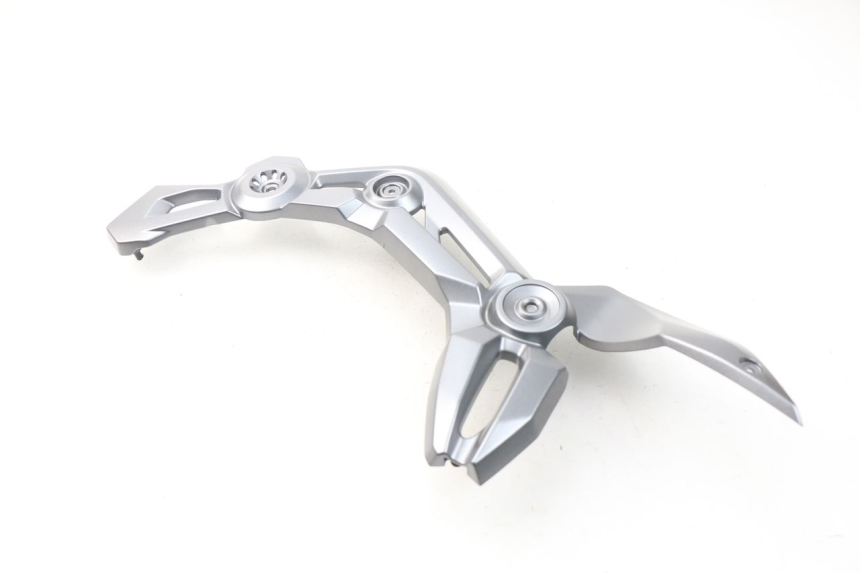 photo de RIGHT SIDE FRAME COVER KAWASAKI Z Z900 900 (2017 - 2019) - Alternative perspective