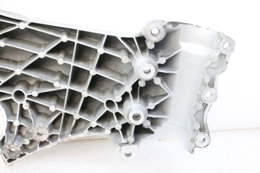 photo de LEFT SIDE FRAME COVER APRILIA RS 50 (1999 - 2005) - Surface and material condition