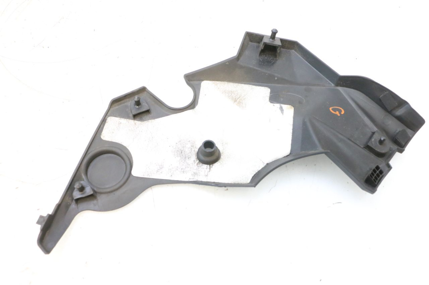 photo de LEFT SIDE FRAME COVER KAWASAKI ER-6 ER6 F ABS 650 (2012 - 2016) - Zoom on usage condition