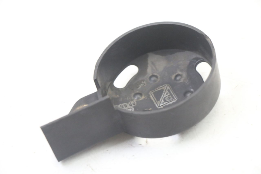 photo de LEFT SIDE FRAME COVER GILERA NEXUS 300 (2008 - 2013) - Zoom on usage condition