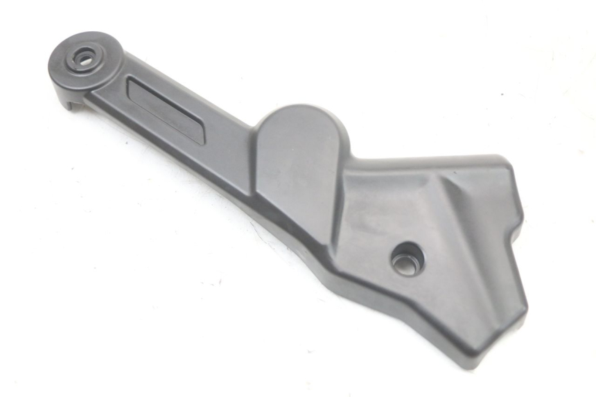 photo de LEFT SIDE FRAME COVER MASAI SCRAMBLER SPORT 125 (2021 - 2025) - Zoom on usage condition