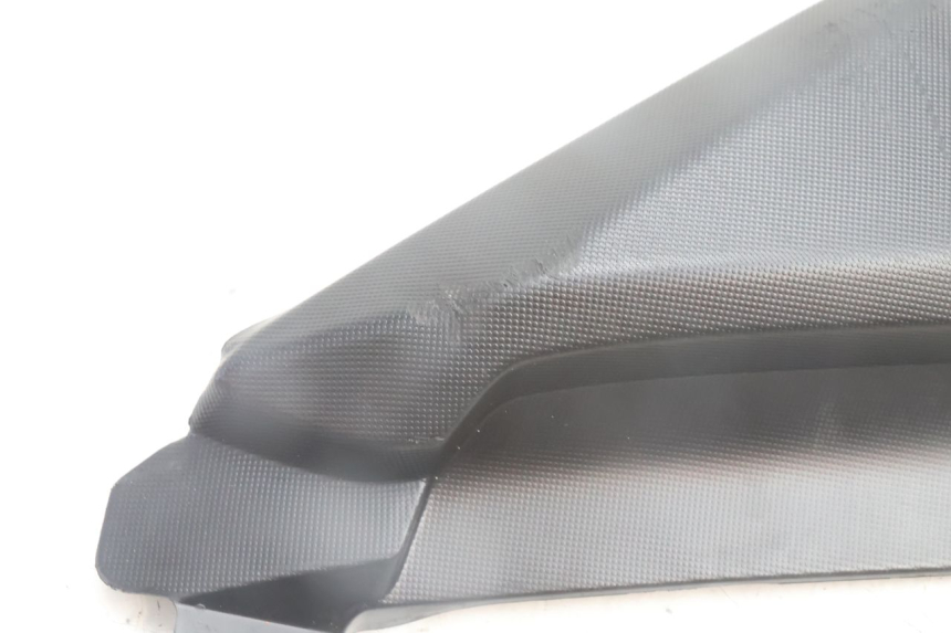 photo de LEFT SIDE FRAME COVER YAMAHA N-MAX NMAX 125 (2021 - 2024) - Component detail