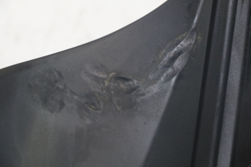 photo de LEFT SIDE FRAME COVER SUZUKI GSR 750 (2011 - 2017) - Alternative perspective