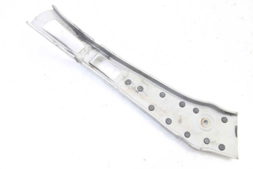 photo de LEFT SIDE FRAME COVER YAMAHA YZ 125 (2006 - 2016) - Technical close-up