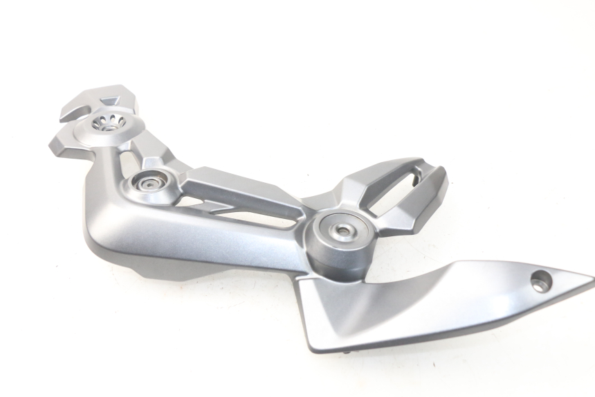 photo de LEFT SIDE FRAME COVER KAWASAKI Z Z900 900 (2017 - 2019) - Zoom on usage condition