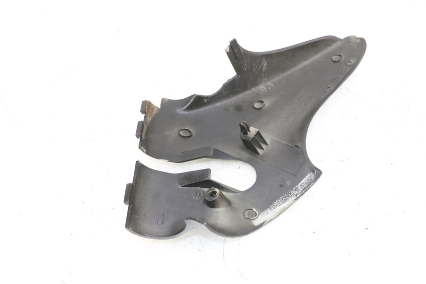 photo de LEFT SIDE FRAME COVER KYMCO ZING 125 (1997 - 2003) - Technical close-up