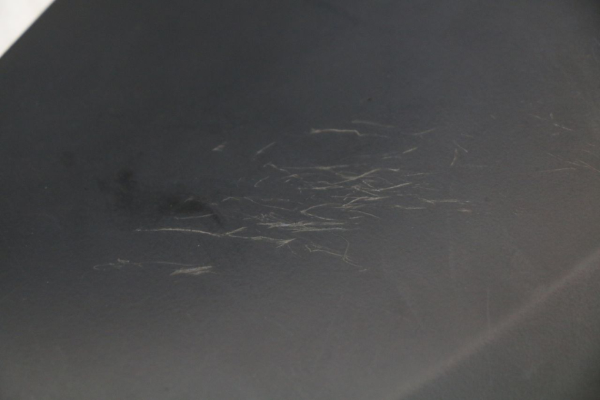 photo de FRAME COVER PIAGGIO MP3 HPE 350 (2018 - 2020) - Technical close-up