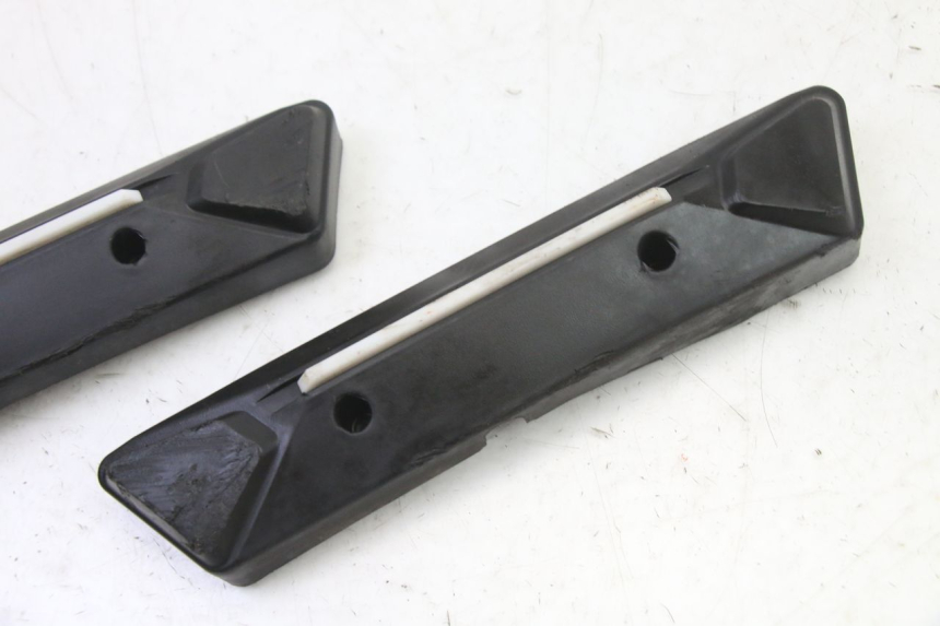 photo de FRAME COVER PUNK ELECTRIC RIDER 1 - Zoom on usage condition