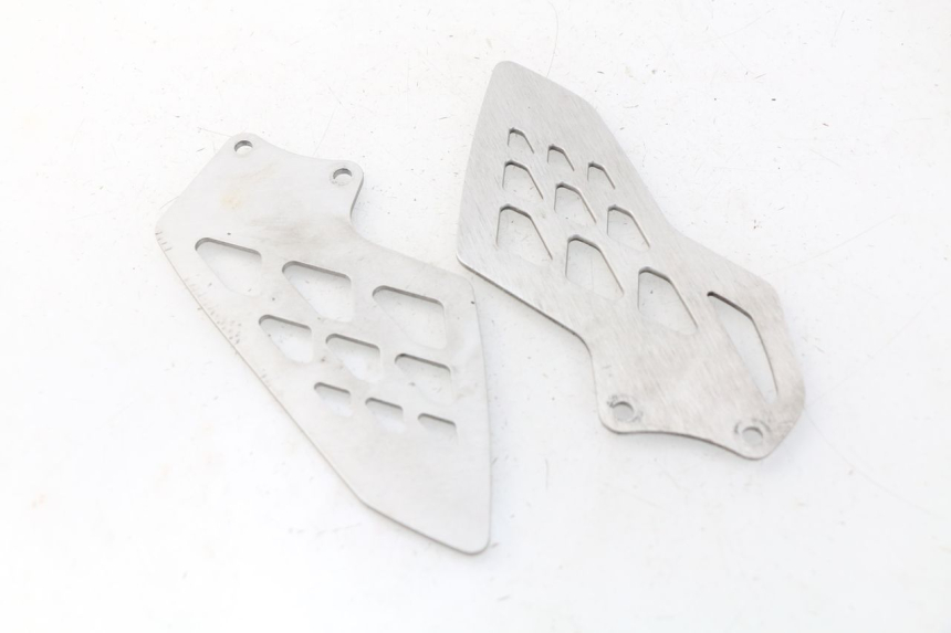 photo de FRAME COVER BMW S RR ABS S1000RR 1000 (2009 - 2011) - Zoom on usage condition