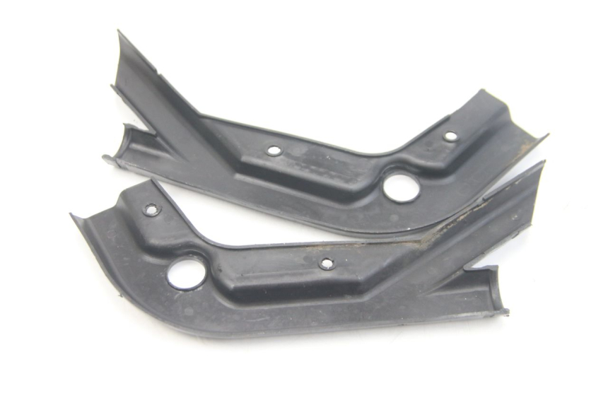 photo de FRAME COVER NITRO MOTORS THUNDER 125 - Zoom on usage condition