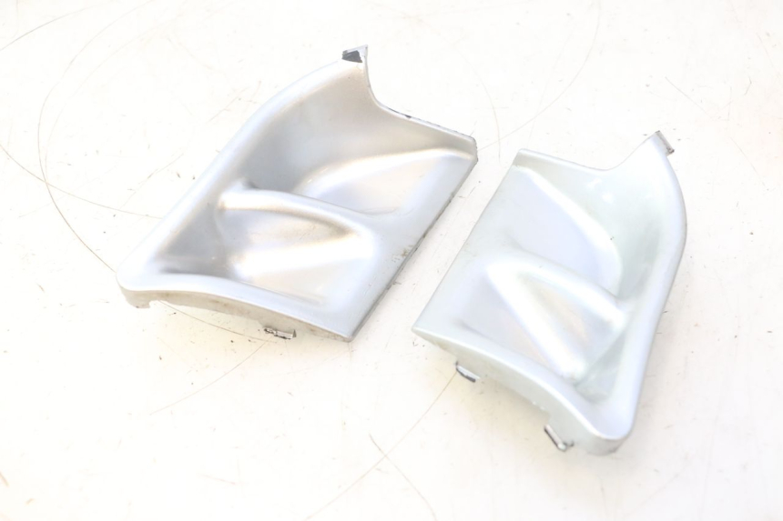 photo de FRAME COVER PIAGGIO TYPHOON 50 (1993 - 1999) - Zoom on usage condition