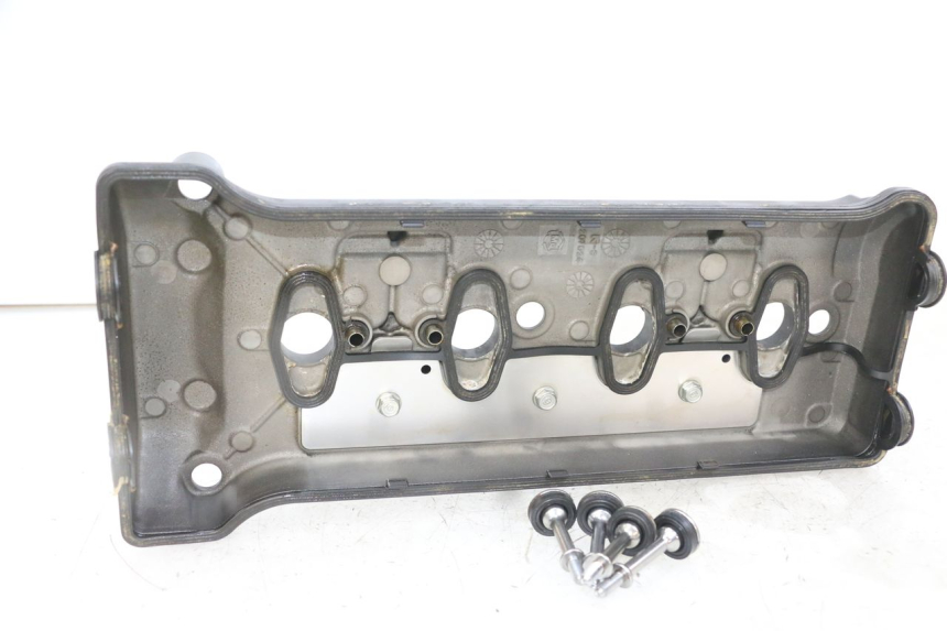 photo de ROCKER COVER HONDA CB R 1000 (2018 - 2023) - Additional view of the item