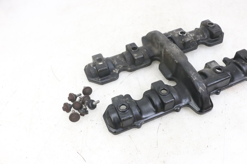 photo de VALVE COVER YAMAHA FJ 3CX 1200 (1986 - 1996) - Fixing points details