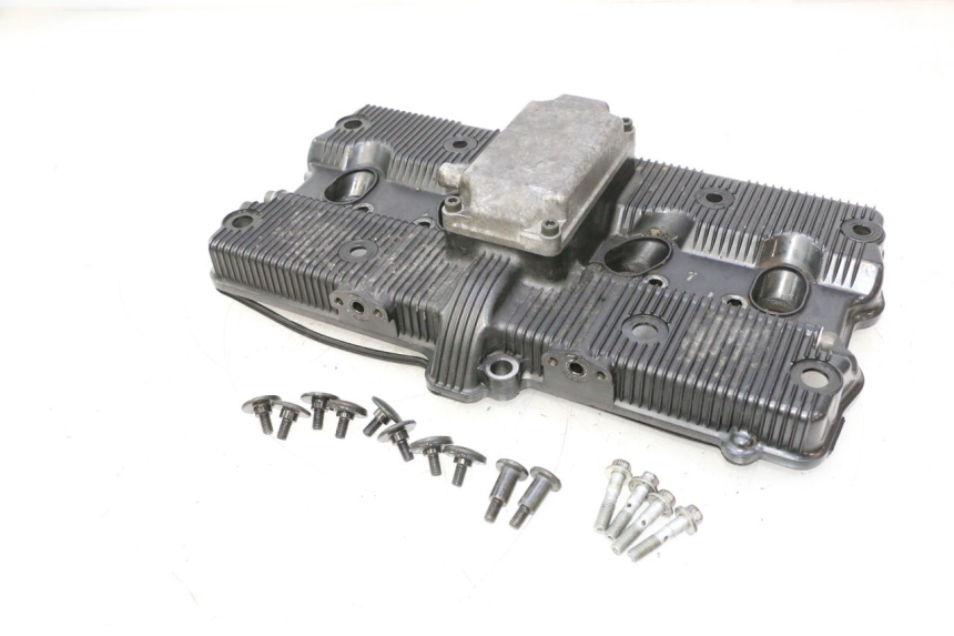 photo de ROCKER COVER SUZUKI GSF N BANDIT 1200 (2001 - 2005) - Component detail